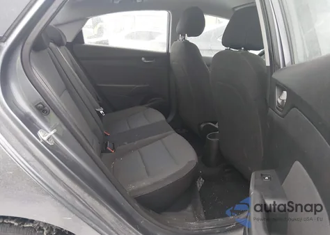 2019 Hyundai Accent Se из США, поврежденный, VIN 3KPC24A32KE078085